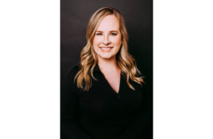 Raeanna T Resized (650 X 425 Px)